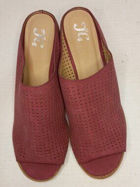 Journee Collection Mauve Perforated Block Heel Mules Women’s Size 11